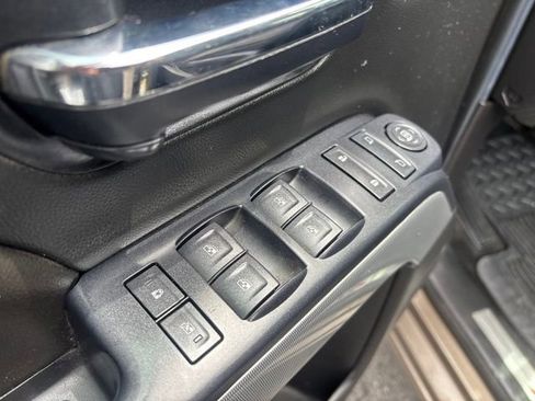 Used 2015 Chevrolet Silverado 2500 LT w/ LT Convenience Package AWD/4WD image 13