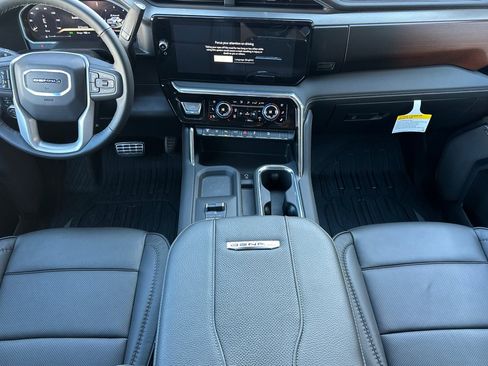New 2026 GMC Sierra 2500 Denali w/ Denali Reserve Package AWD/4WD image 14