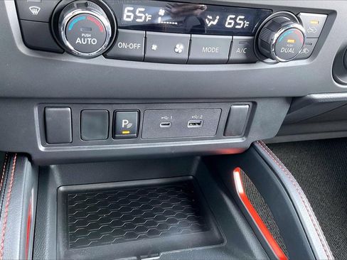 Used 2025 Nissan Frontier PRO-4X w/ Tow Package image 32