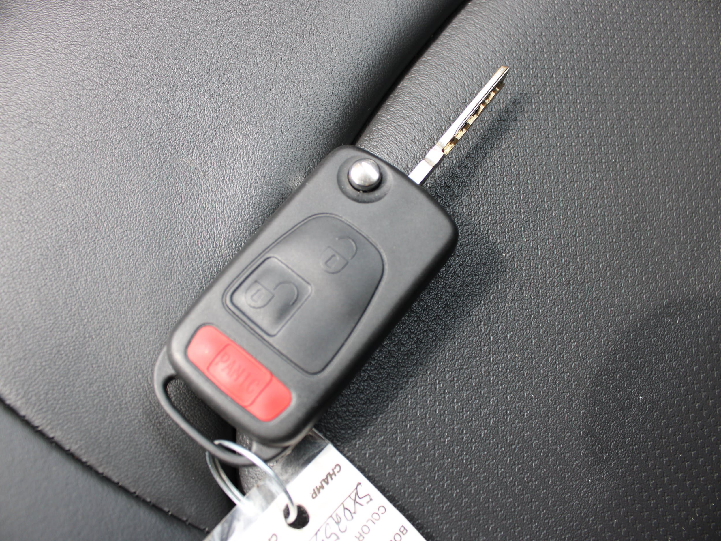 Used 2005 Chrysler Crossfire Limited RWD image 25