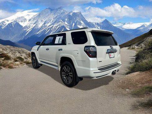 Certified 2016 Toyota 4Runner Limited image 3