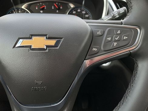 Used 2024 Chevrolet Equinox LT image 21