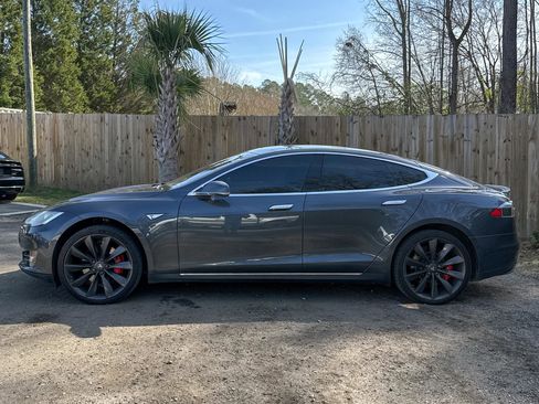 Used 2015 Tesla Model S P85D image 5
