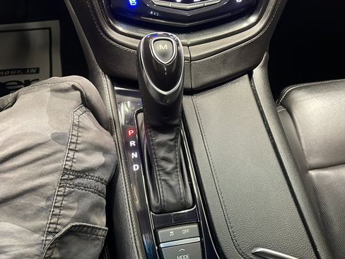 Used 2019 Cadillac CTS Luxury RWD image 12