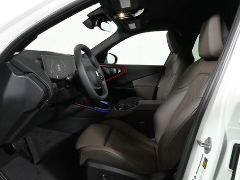 Used 2026 BMW X3 xDrive30 w/ Convenience Package image 3