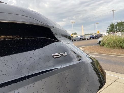 Used 2024 Nissan Rogue SV image 52