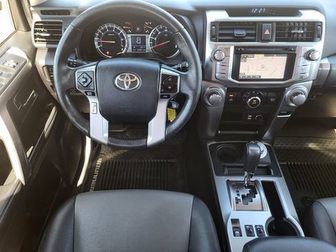 Used 2018 Toyota 4Runner SR5 Premium AWD/4WD image 25