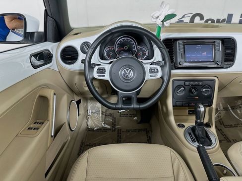 Used 2016 Volkswagen Beetle 1.8T SE image 25