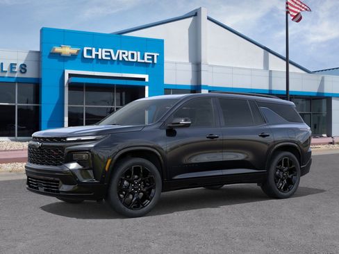 New 2026 Chevrolet Traverse RS w/ LPO, Floor Liner Package image 7