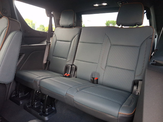 Used 2026 GMC Yukon AT4 AWD/4WD image 20