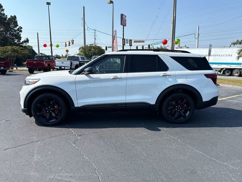 New 2024 Ford Explorer ST w/ Equipment Group 401A AWD/4WD image 6