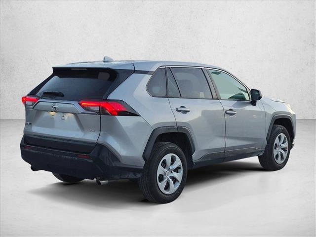 Used 2023 Toyota RAV4 LE FWD image 5