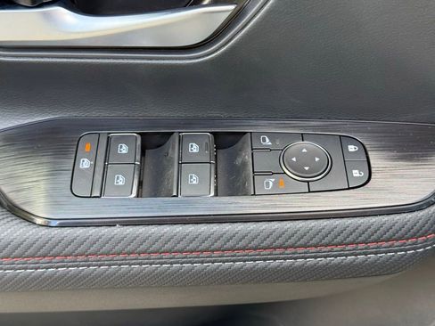 New 2026 Nissan Kicks SR w/ SR Premium Package image 15