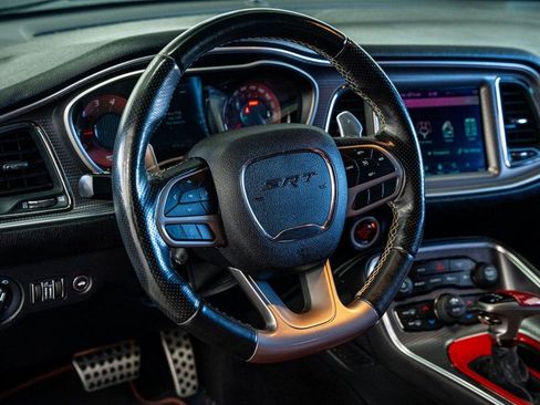 Used 2019 Dodge Challenger SRT Hellcat Redeye image 35