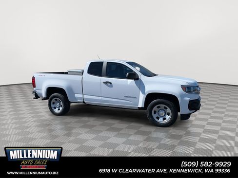 Used 2021 Chevrolet Colorado W/T w/ WT Convenience Package AWD/4WD image 1