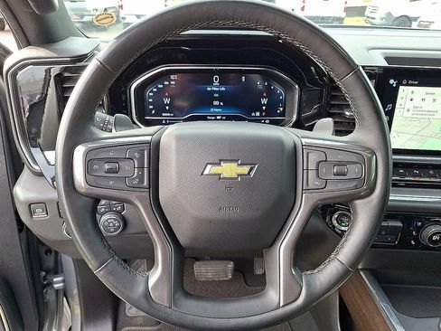 Used 2024 Chevrolet Silverado 1500 High Country w/ Technology Package image 17