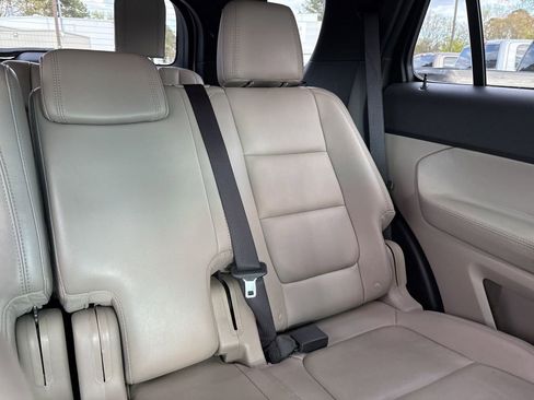 Used 2014 Ford Explorer XLT w/ Equipment Group 202A image 12