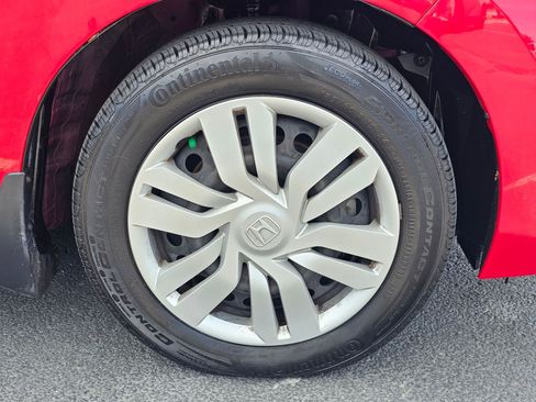 Used 2016 MAZDA MX-5 Miata Club RWD image 41