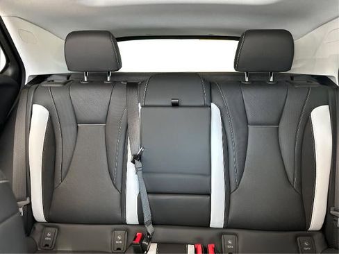 New 2026 Buick Envision Sport Touring image 22