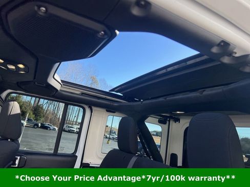 Certified 2022 Jeep Wrangler Unlimited Rubicon image 24