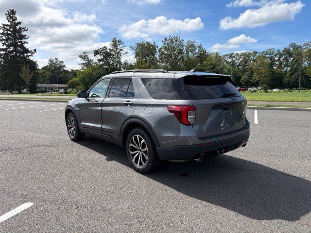 Certified 2023 Ford Edge ST-Line AWD/4WD image 4