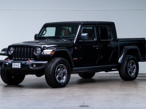 Used 2023 Jeep Gladiator Rubicon w/ Safety Group AWD/4WD image 3