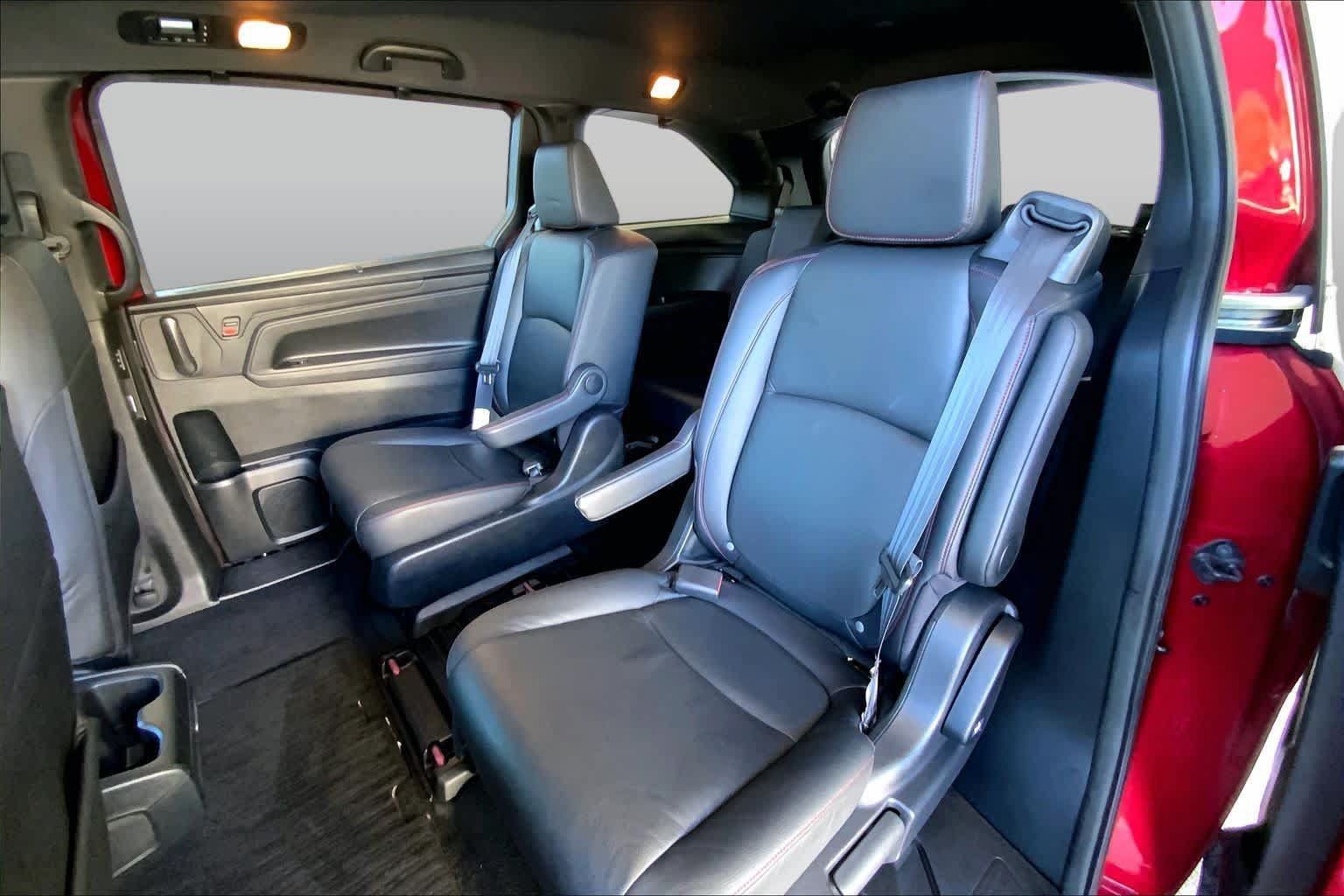 Used 2023 Honda Odyssey Sport image 21