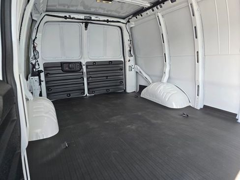 New 2025 Chevrolet Express 2500 Extended w/ Driver Convenience Package image 10