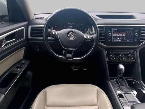 Used 2018 Volkswagen Atlas SEL w/ R-Line Package FWD image 6