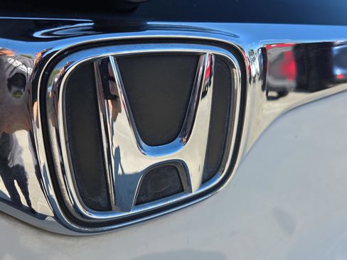 Used 2017 Honda CR-V EX-L image 16