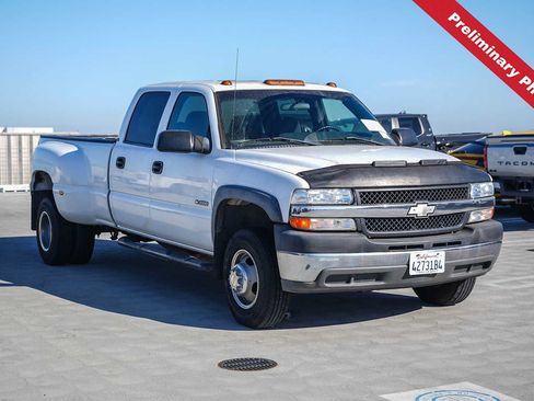 Used 2001 Chevrolet Silverado 3500 LS RWD image 3
