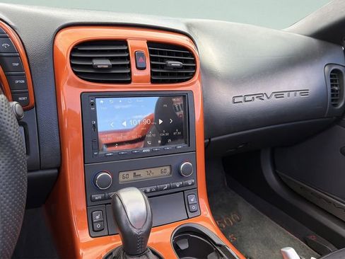 Used 2007 Chevrolet Corvette Convertible w/ Preferred Equipment Group RWD image 22