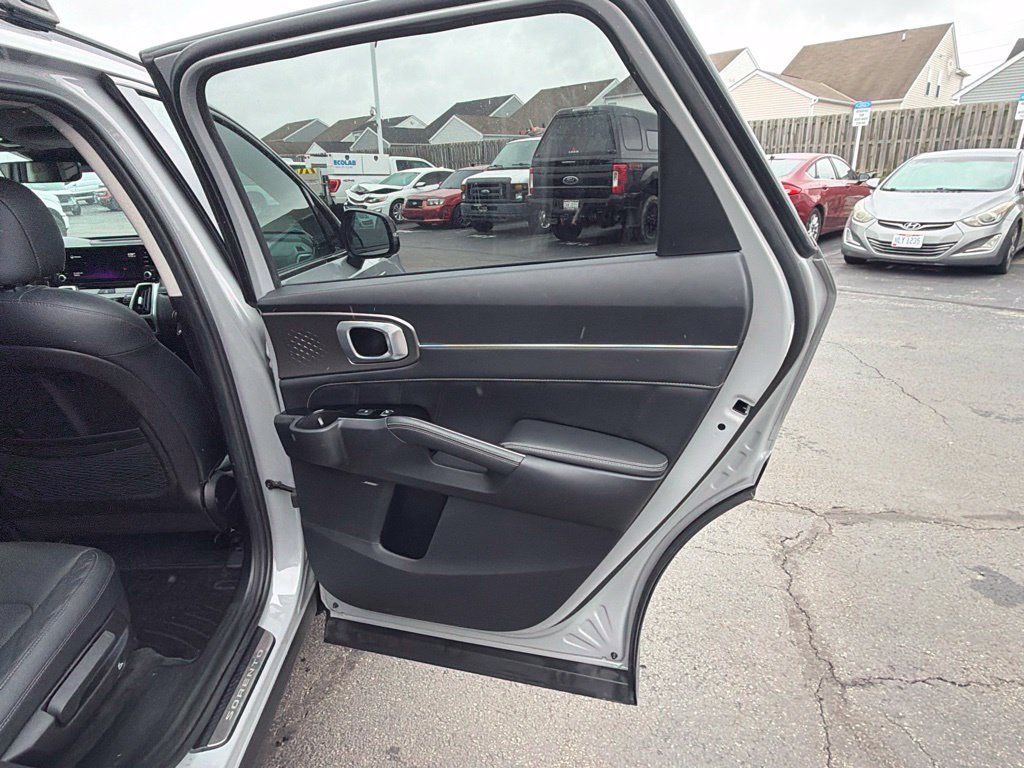 Used 2022 Kia Sorento SX FWD image 52