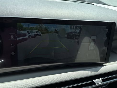 New 2026 Hyundai Tucson Limited FWD image 19