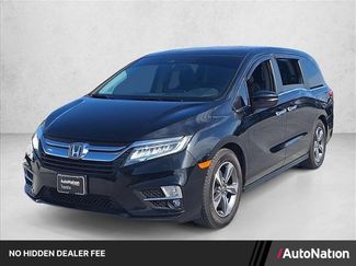 Used 2018 Honda Odyssey Touring video 1