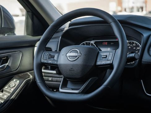 New 2026 Nissan Rogue SV w/ Cold Weather Package AWD/4WD image 15