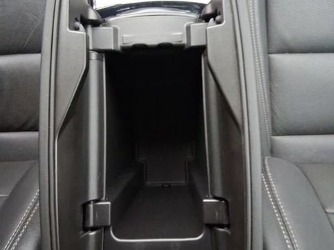 Used 2021 Buick Envision Essence w/ Technology Package I AWD/4WD image 14