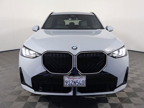 Used 2025 BMW X3 xDrive30i w/ M Sport Package image 2