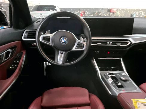 Used 2023 BMW 330e w/ M Sport Package RWD image 7