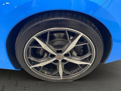Used 2023 Chevrolet Corvette Stingray Premium Conv w/ Z51 Performance Package RWD image 38