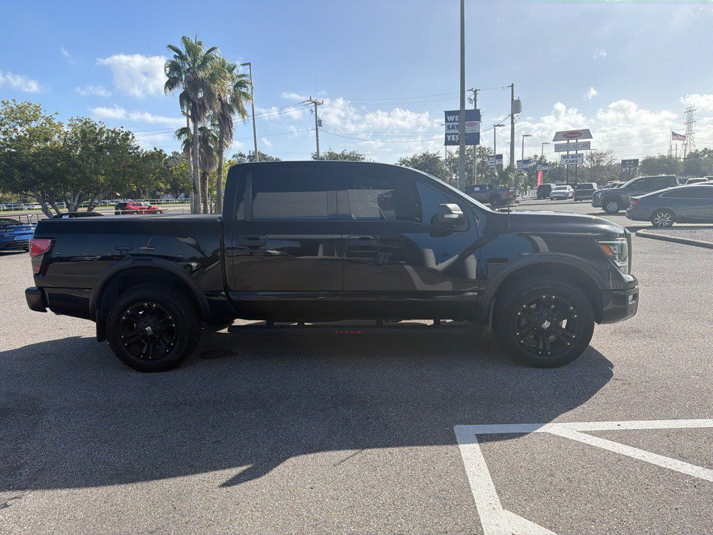 Used 2021 Nissan Titan PRO-4X w/ Pro-4x Convenience Package AWD/4WD image 19