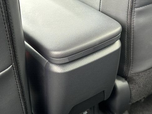 New 2026 Toyota Prius Plug-In Hybrid FWD image 14