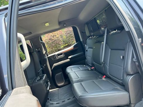 Used 2024 GMC Sierra 1500 Denali w/ Denali Reserve Package AWD/4WD image 49