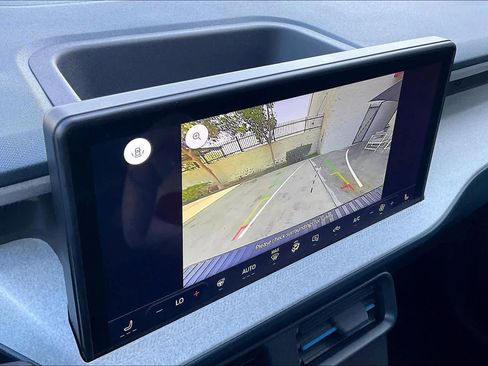 Used 2025 Ford Maverick XLT w/ XLT Luxury Package image 24