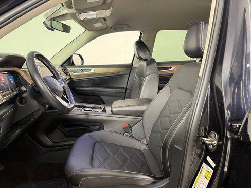 Used 2026 Volkswagen Atlas SE AWD/4WD image 21