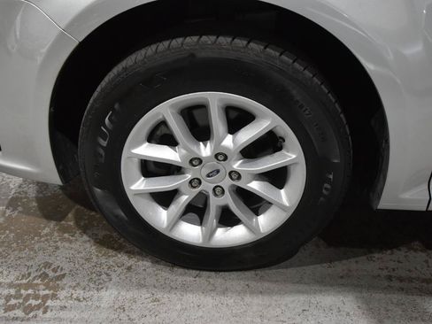 Used 2019 Ford Flex SE FWD image 44