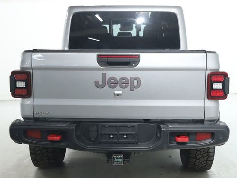 Used 2020 Jeep Gladiator Rubicon image 41