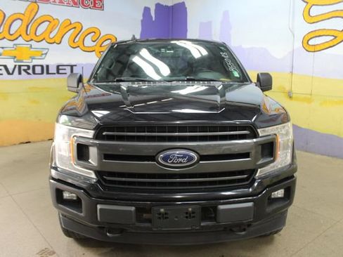 Used 2019 Ford F150 XLT w/ Equipment Group 302A Luxury AWD/4WD image 3