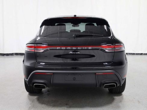 Certified 2024 Porsche Macan AWD/4WD image 7