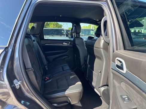Used 2021 Jeep Grand Cherokee SRT AWD/4WD image 27